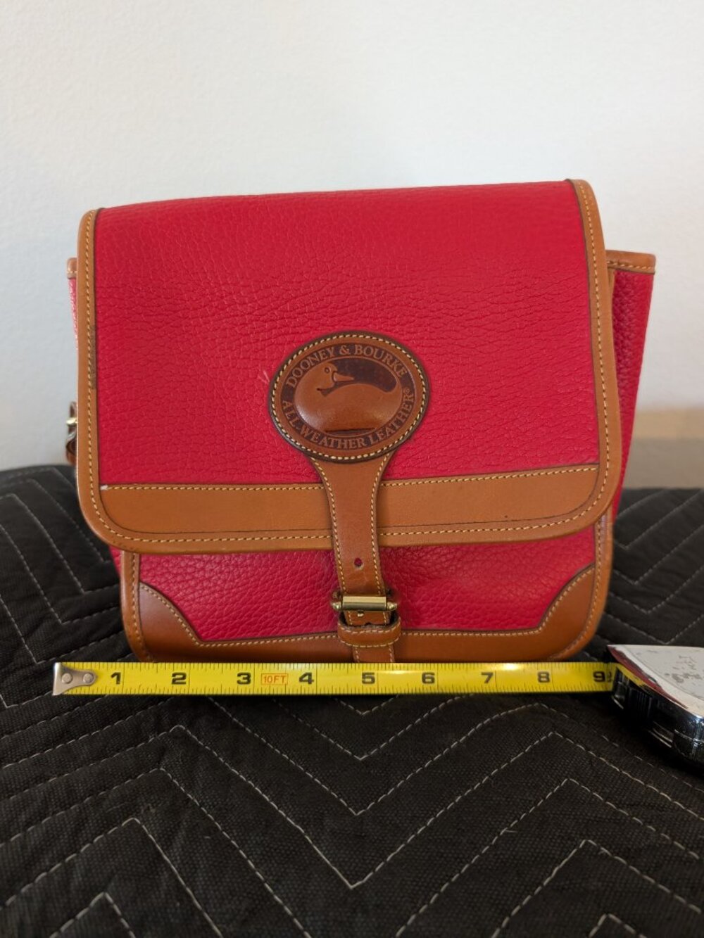 Dooney & Bourke purse - Picture 3 of 8